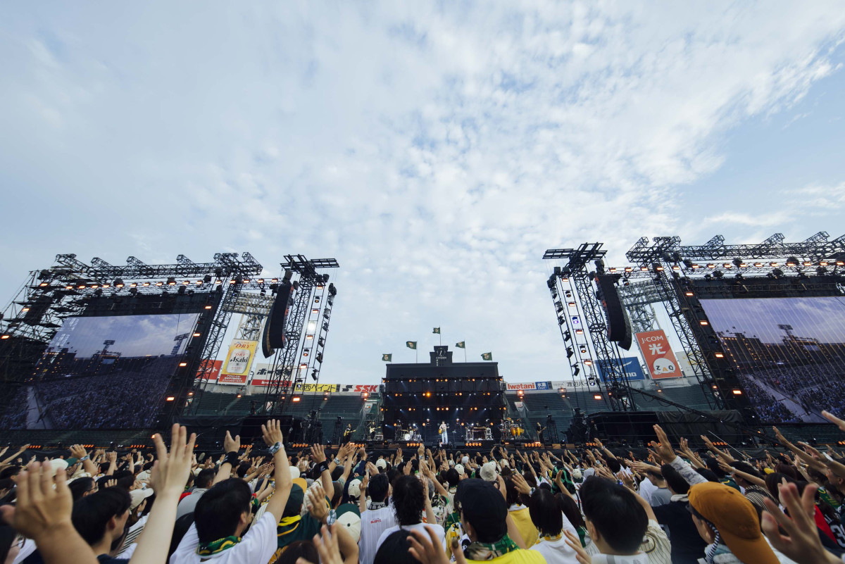 あいみょん、甲子園での10周年凱旋ライブ　“4年越しの約束”を果たしたメモリアルライブレポート