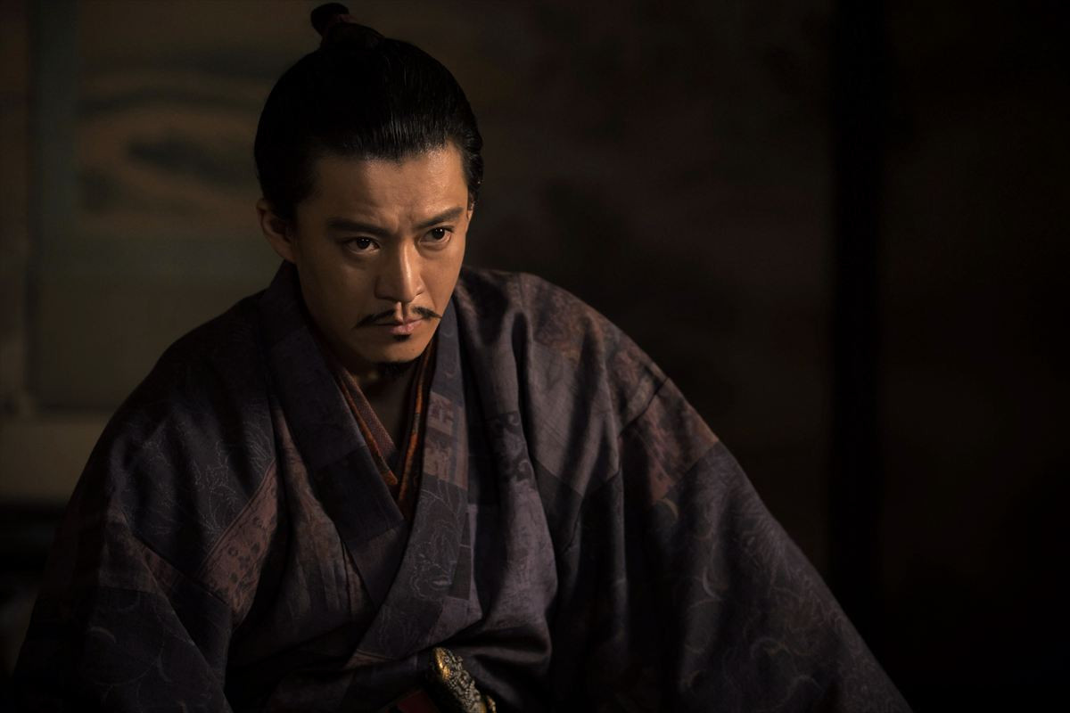 『豊臣兄弟！』信長、ついに本能寺の変　小栗旬「とても納得のいくものだった」
