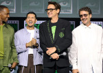左からアンソニー・マッキー、ダニー・ラミレス、ロバート・ダウニー・Jr.、ペドロ・パスカル