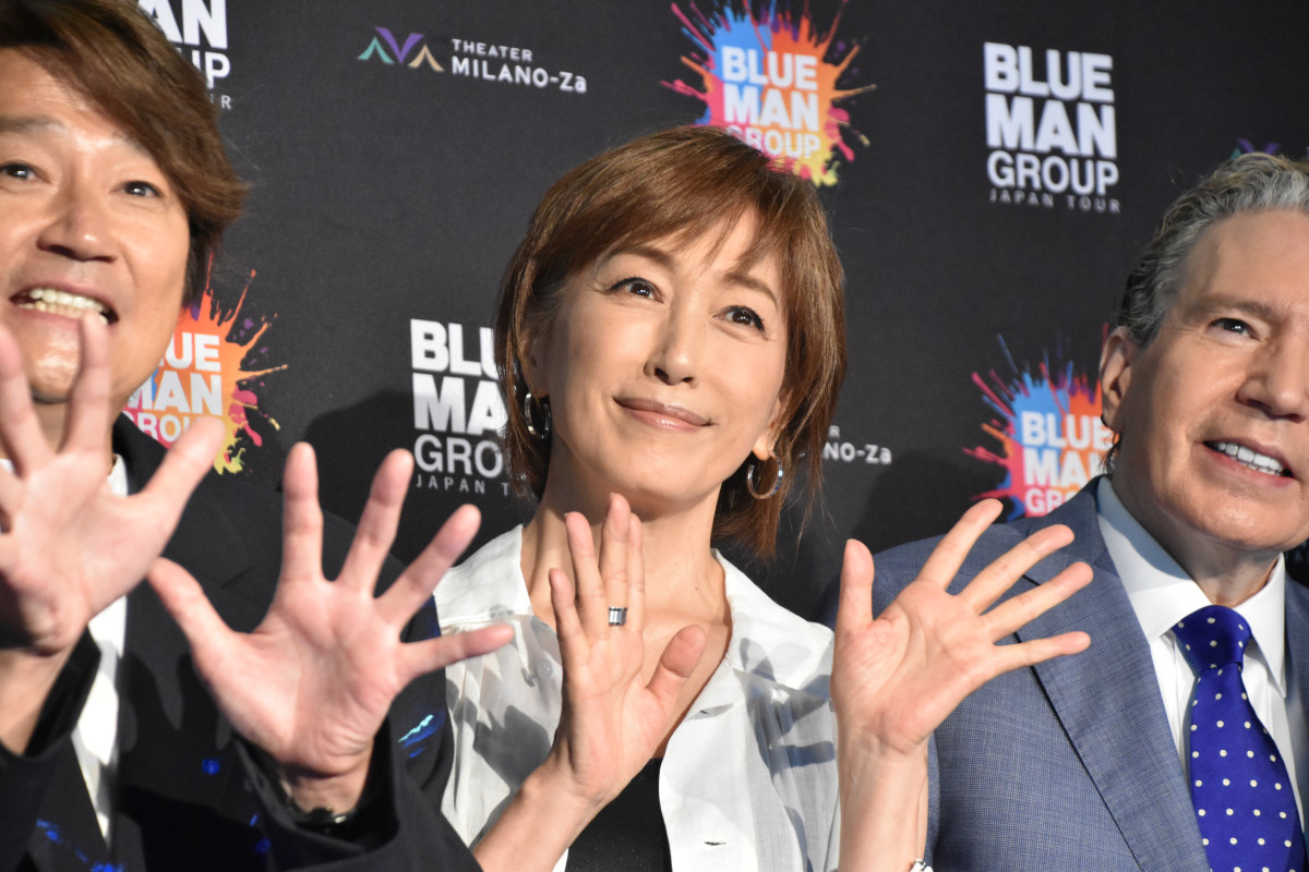 鈴木愛理「まさか自分が歌う日が来るとは」　歴史ある『BLUE MAN GROUP』楽曲「I FEEL LOVE」を熱唱