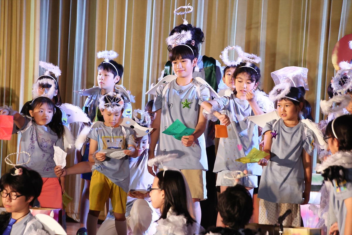 32名で力を合わせ、世界初上演の新作を演じ切る！　ネルケプランニング「夏休み！オン・ワークショップ2026」レポート【最終日】