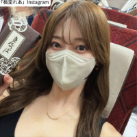 桃里れあ、ソロショット　※「桃里れあ」Instagram