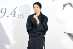 松村北斗、映画『白鳥とコウモリ』納涼大ヒット祈願イベントに登壇