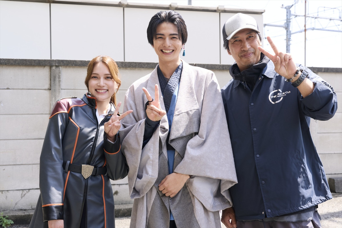 M！LK曽野舜太、長田光平らの笑顔も！　映画『仮面ライダーゼッツ』『超宇宙刑事ギャバン インフィニティ』オフショット到着