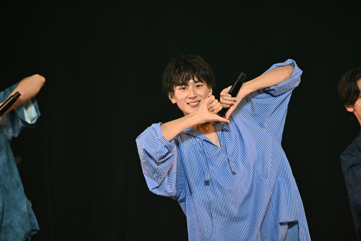 MON7A、LIL LEAGUE、The Right Lightがライブパフォーマンス！ “学園祭”に稲垣来泉、大島美優ら『GTO』生徒が大集合