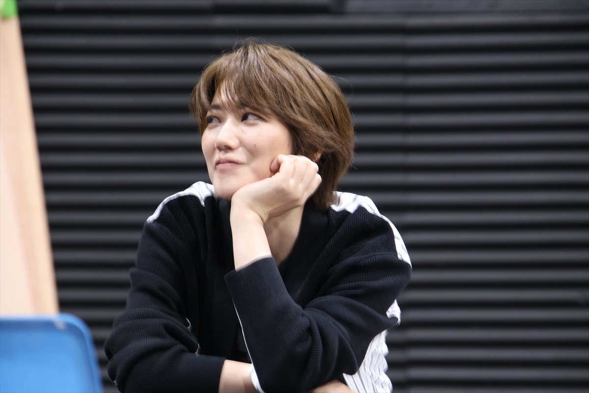 朝夏まなと×七海ひろき×夢咲ねね「一緒にいるシーンがすごく心地良い」 音楽劇『39歳』稽古場取材会レポート
