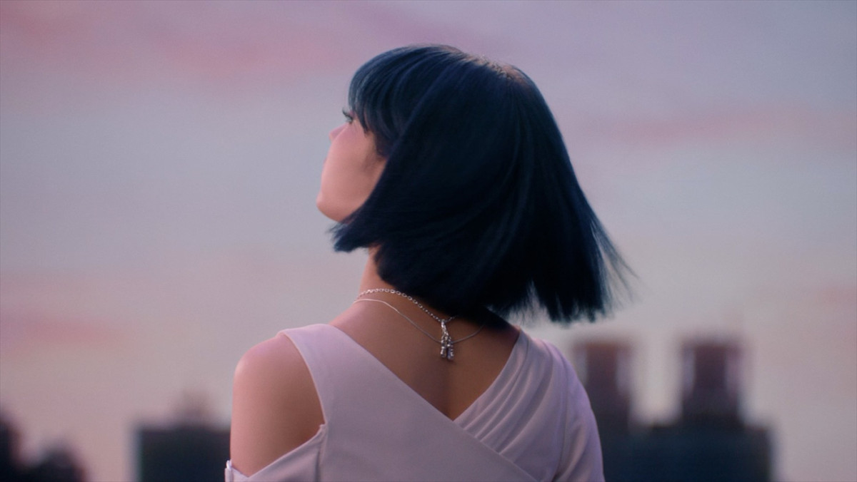 HANA・JISOOソロデビュー曲「Movie Star」、自身出演の「いち髪 PREMIER」CMで初公開