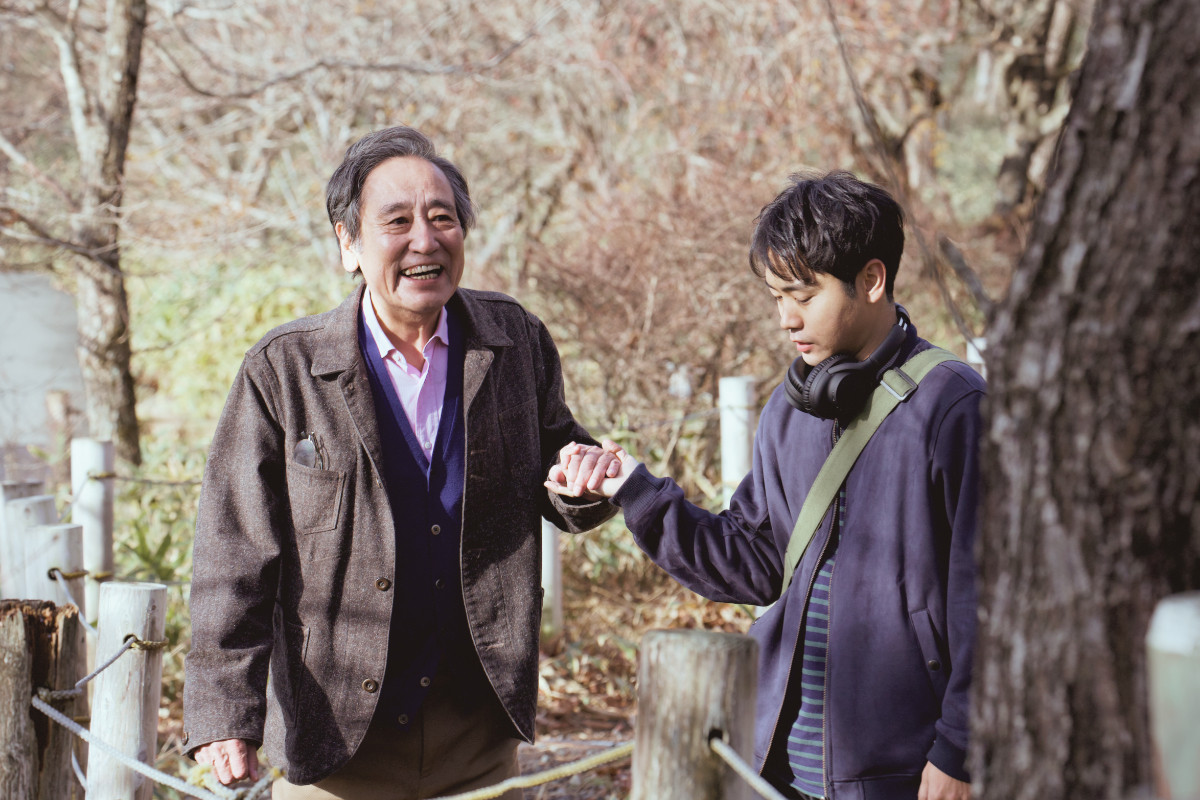 ルー大柴「認知症」を生きる父を熱演！　映画『認知症世界の歩き方』27年2月5日公開決定