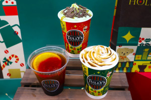 「タリーズ」の“ホリデー商品”がお披露目！　「ドバイチョコレートラテ」はピスタチオ感がアップして再登場＜試食レポ＞