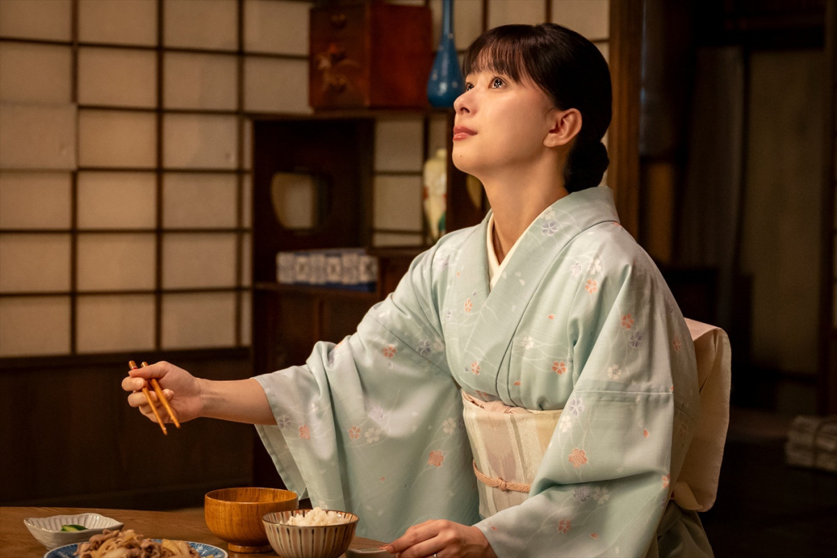 『めおと日和』続編・第2話、“芙美子”生田絵梨花が初登場！　夫婦“ふかふみ”に歓喜の声「至高のツンデレらぶ」「似合いすぎ」（ネタバレあり）