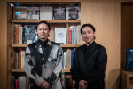 写真集『HAMLET』発売記念トークイベントに登壇した（左から）市川染五郎、中里唯馬