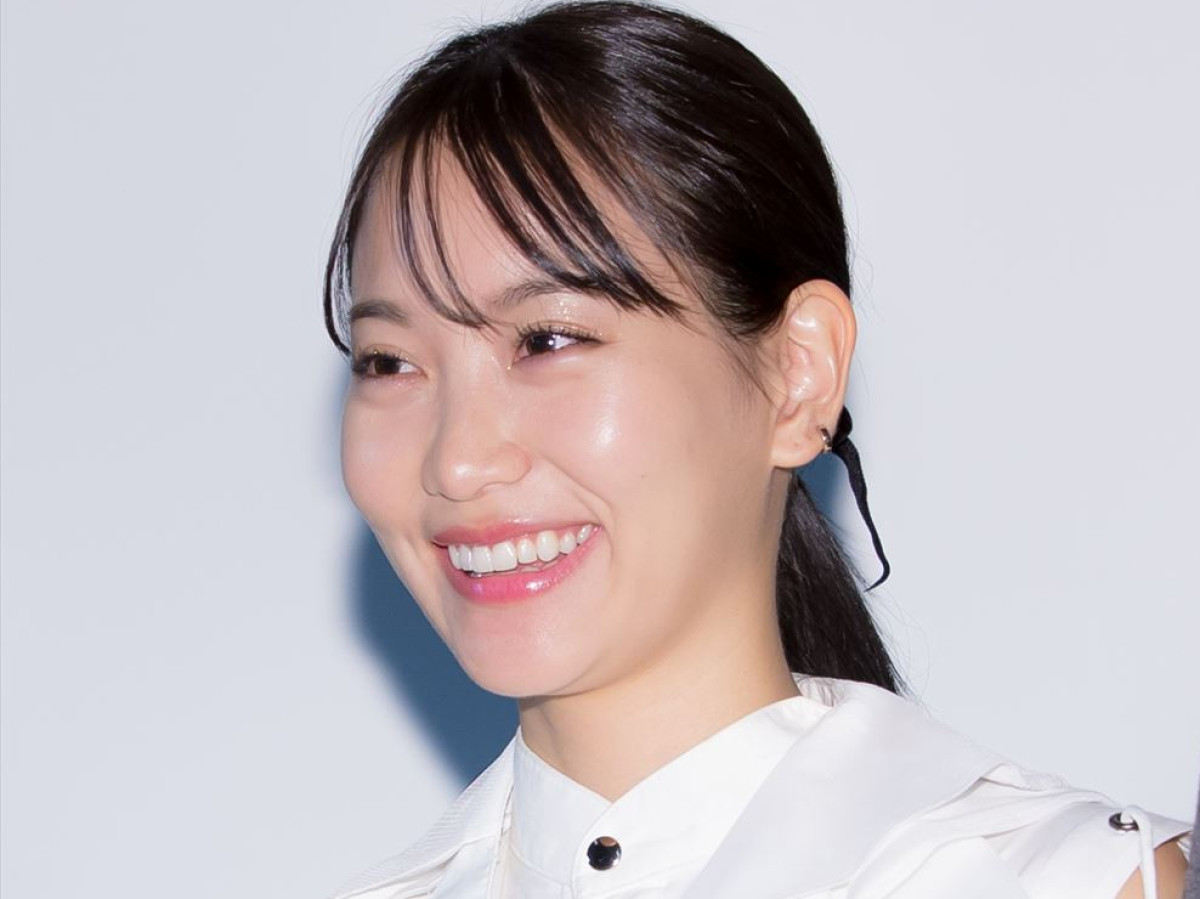 永尾まりや（2019年撮影）