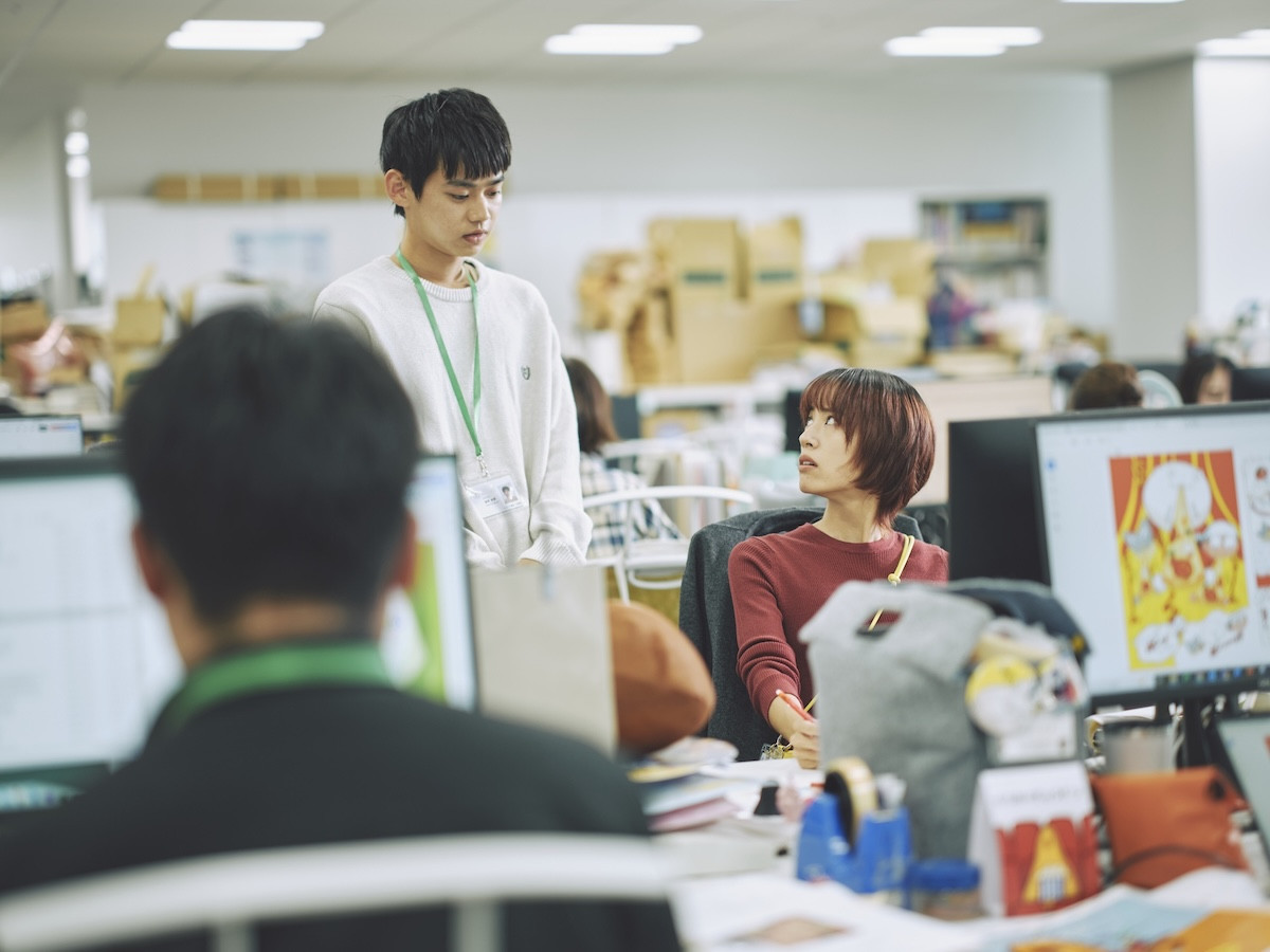 長澤まさみ、柄本佑＆石橋静河との共演を振り返る『このごにおよんで愛など』場面写真も解禁