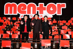 （左から）映画『mentor』大ヒット御礼舞台挨拶に登壇した吉田恵輔監督、磯村勇斗、末澤誠也（Aぇ！group）