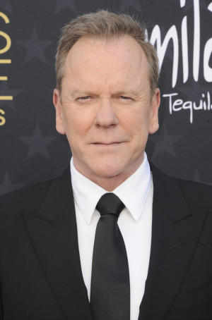 キーファー・サザーランド、ライドシェアドライバーへの暴行で逮捕