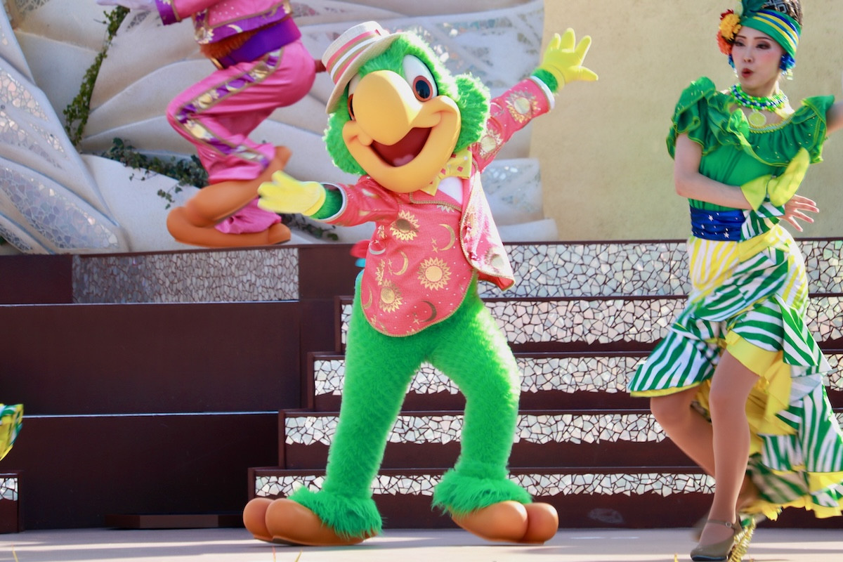 20260113_ステージショー「ダンス・ザ・グローブ！