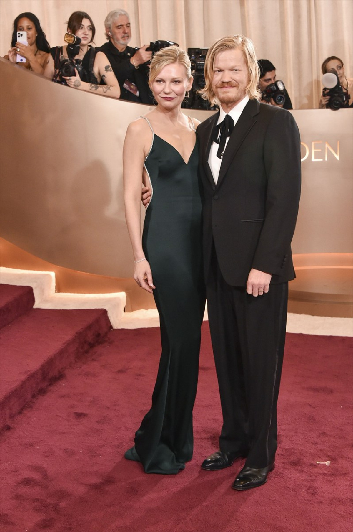 ゴールデン・グローブ賞のベストドレス7選　輝くマタニティルックも