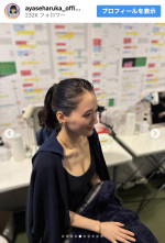 『第76回NHK紅白歌合戦』のオフショット　※「綾瀬はるか official staff」インスタグラム