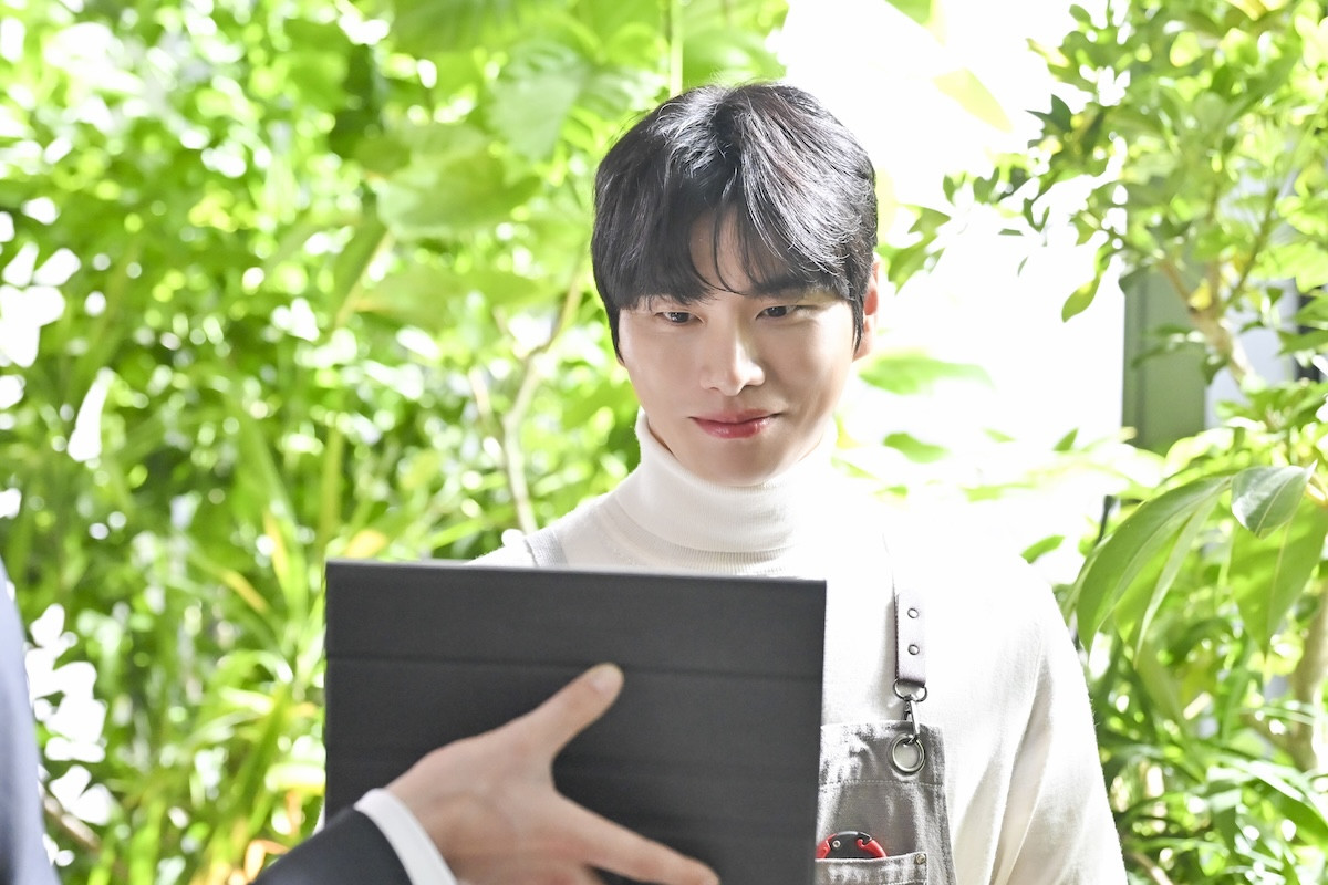 『DREAM STAGE』第2話 NAZE、活動拠点を日本へ　“吾妻”中村倫也が新たな策略を巡らせる