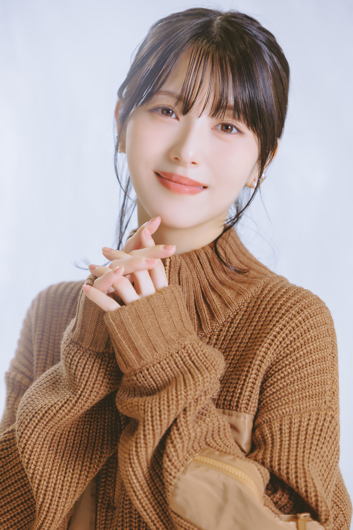 浜辺美波＆目黒蓮、日々の気持ちの切り替え方は？　葬祭プランナー役への思いも語る＜『ほどなく、お別れです』インタビュー＞