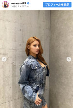 ファン称賛の全身デニムコーデ　※「小田愛実」インスタグラム