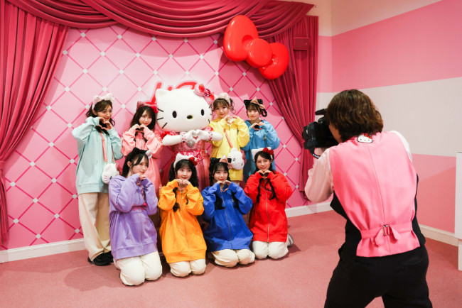 写真）CUTIE STREET、USJでエルモたちとライブ！ 『ドンキーコング