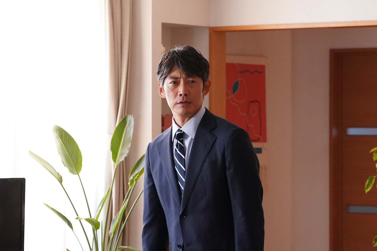 『ラムネモンキー』第5話 “雄太”反町隆史たち、レンタルビデオ店の元店主と再会　驚きの事実を告げられる