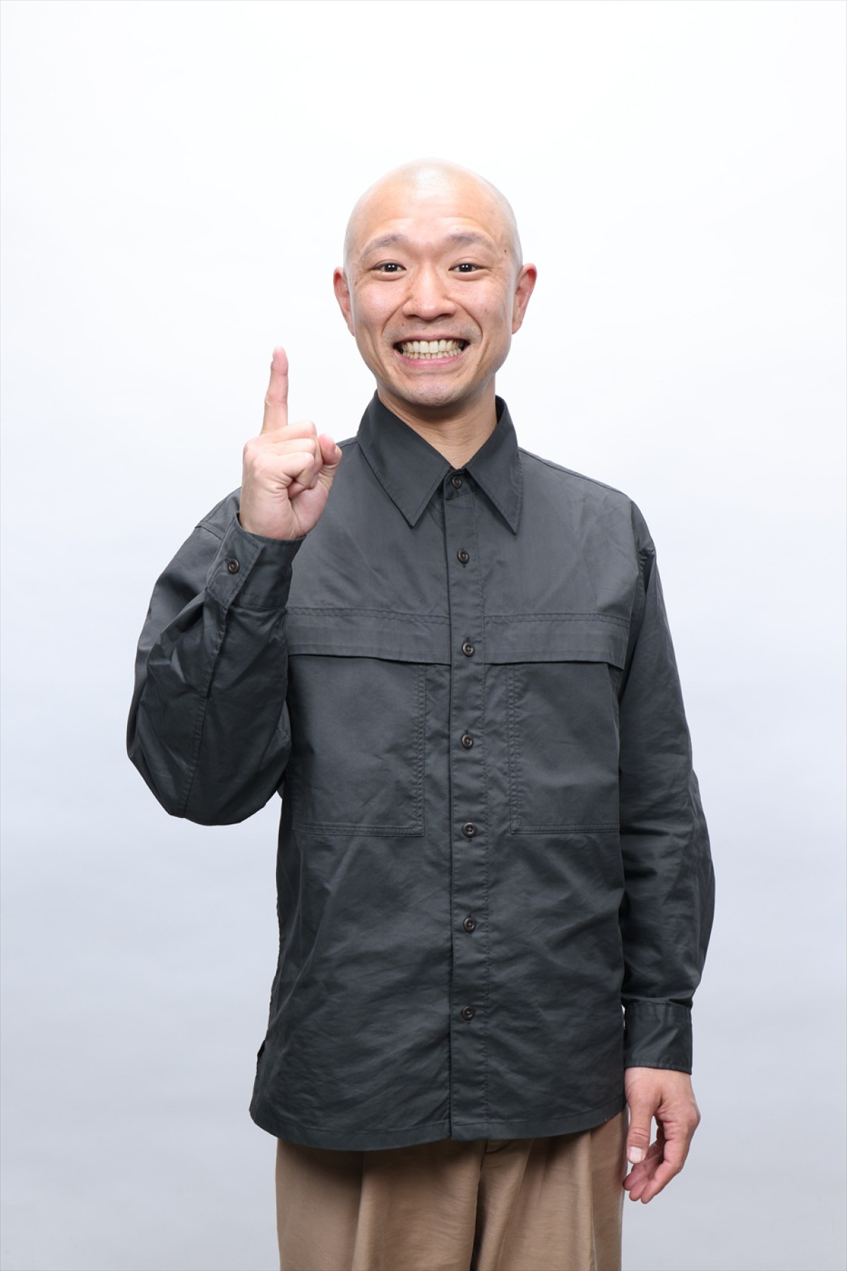 『R‐1グランプリ2026』ルシファー吉岡、ドンデコルテ渡辺銀次ら決勝進出9名決定！