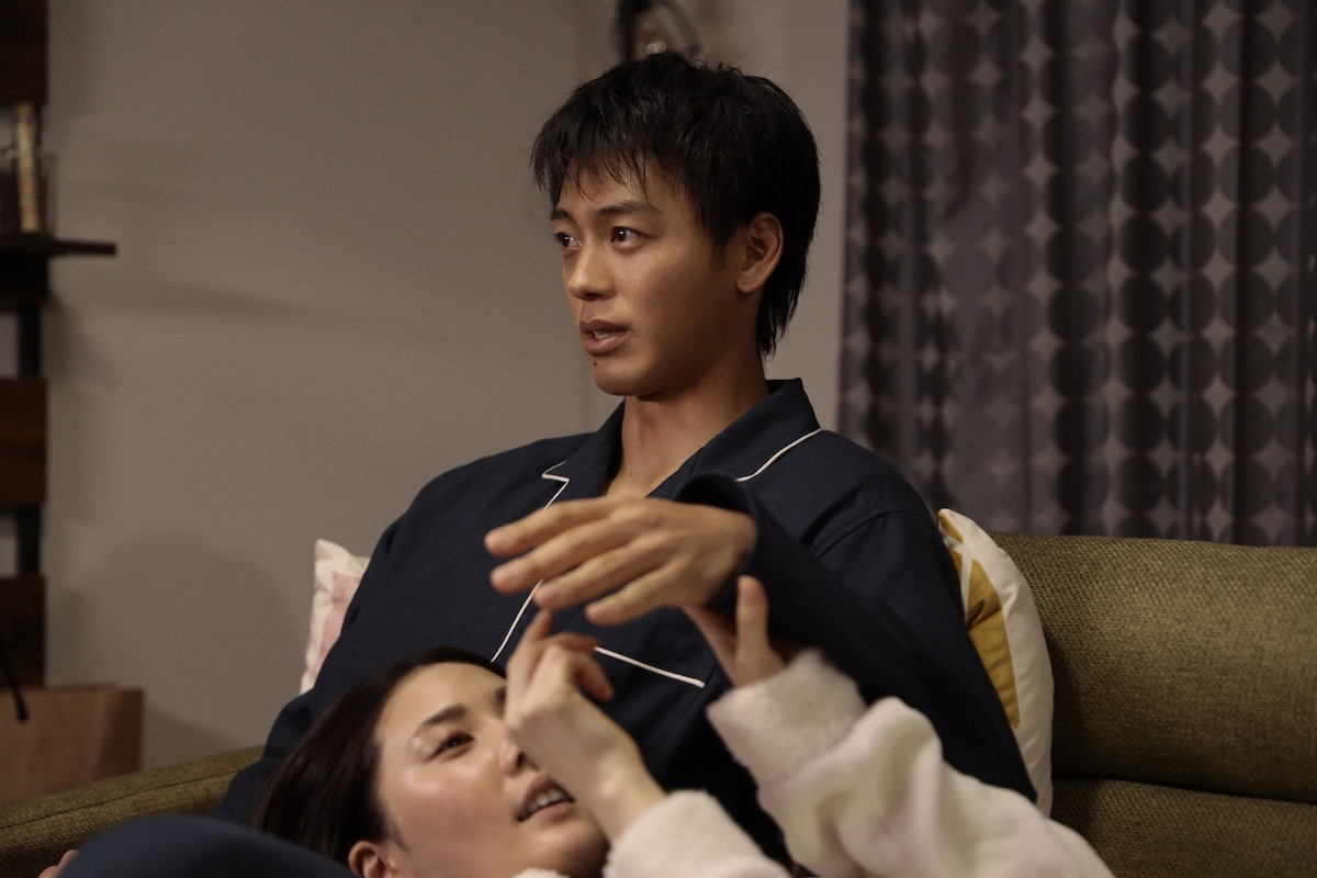 『再会～Silent Truth～』第6話 同級生たちがかつて遺体を発見した森の中へ