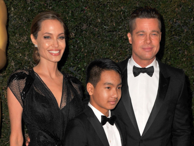 アンジェリーナ・ジョリー、長男マドックス、ブラッド・ピット（写真は2013年）