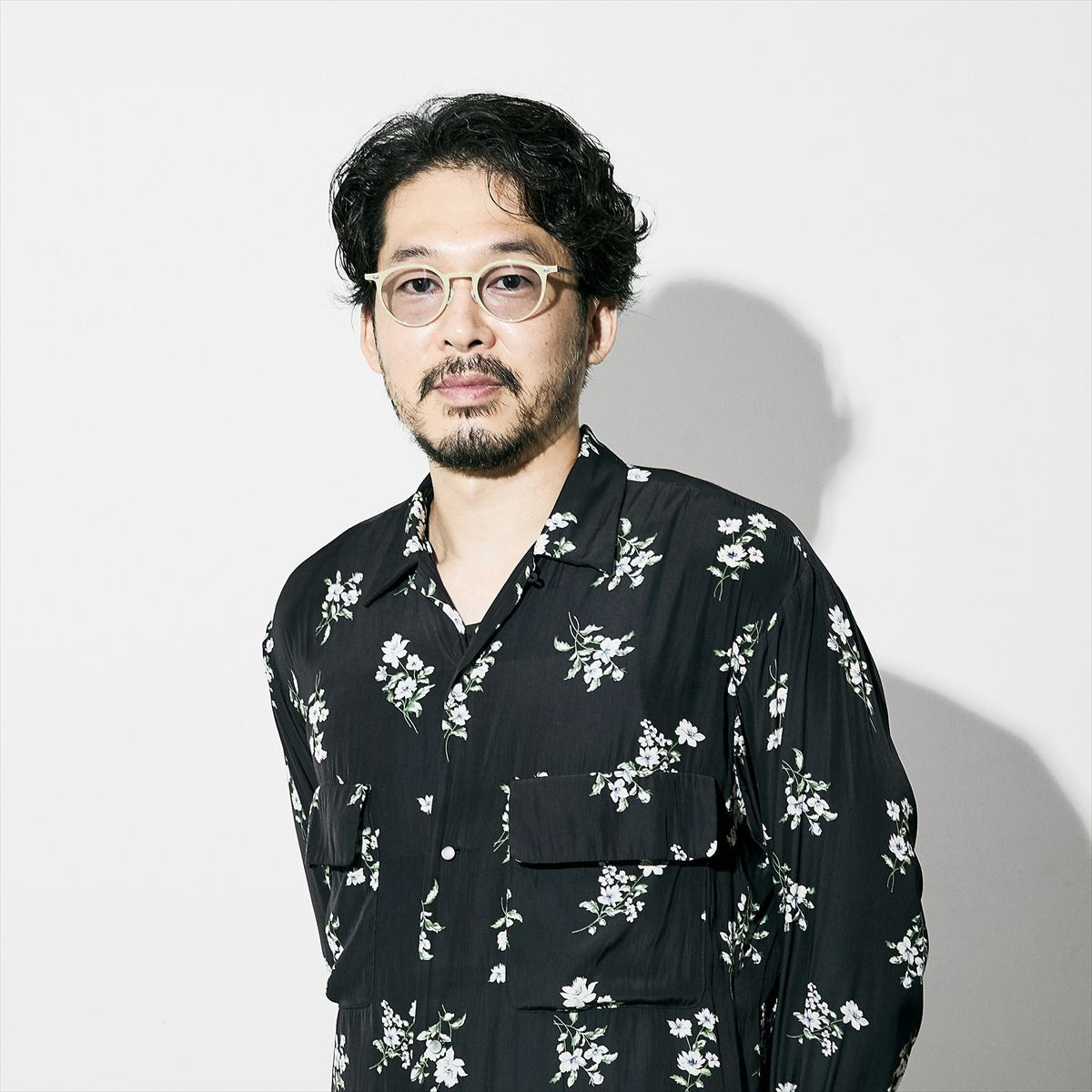 『見えない娘』主演・毎熊克哉の三人娘キャスト発表　寺島進・余貴美子も出演