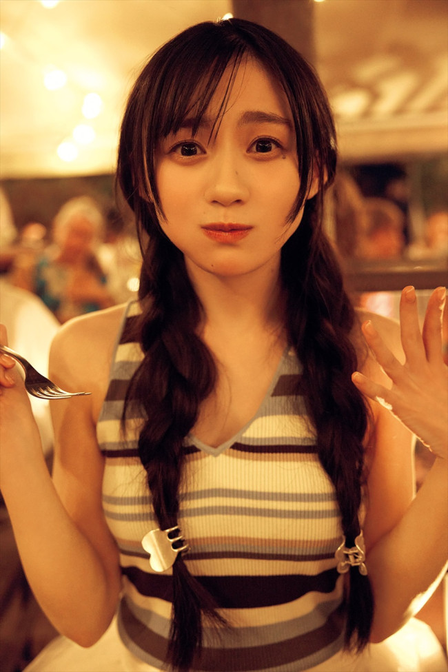 乃木坂46・川崎桜1st写真集『エチュード』より