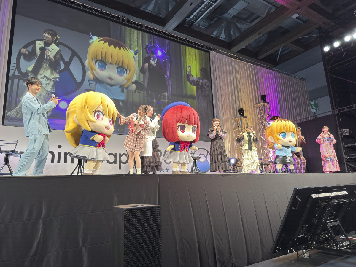 『【推しの子】』アクア＆ルビー“前世判明”の裏で何が？　大塚剛央＆伊東健人も思わず抱き合った衝撃の現場【AJ2026】