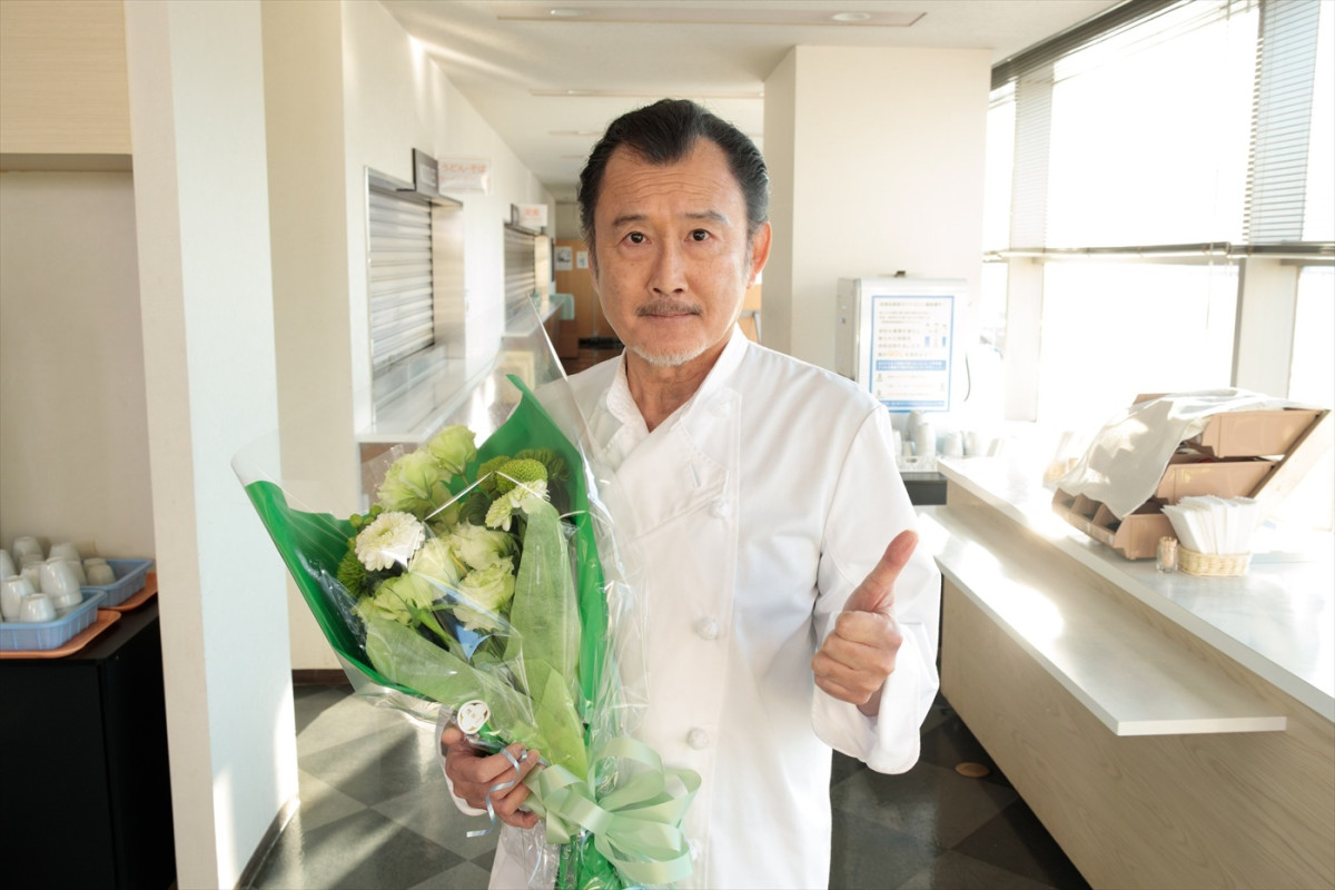 今夜最終回『ヤンドク！』クランクアップ　橋本環奈「現場でマツケンサンバを踊ったのは初めてでした（笑）」