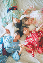 「週刊ヤングジャンプ」（集英社）17号より「制コレ」24メンバー（稲光亜依・仙北谷ハンナ・小森香乃・百田汐里）