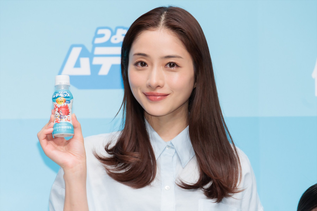 石原さとみ、仕事と子育てを両立するために意識していること「どんなに時間がなくても…」