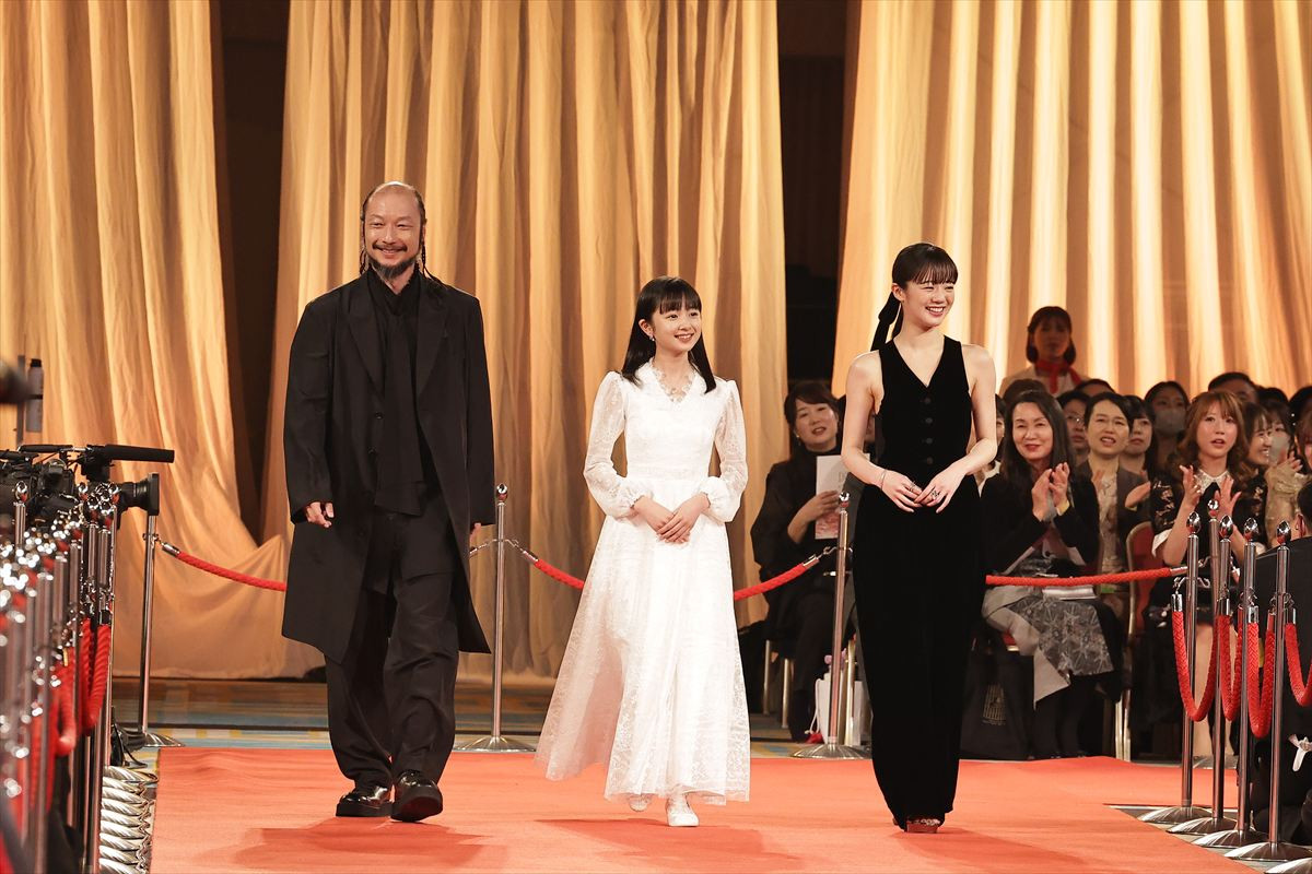 【フォト集】＜第49回日本アカデミー賞＞レッドカーペットに豪華俳優陣が集結！