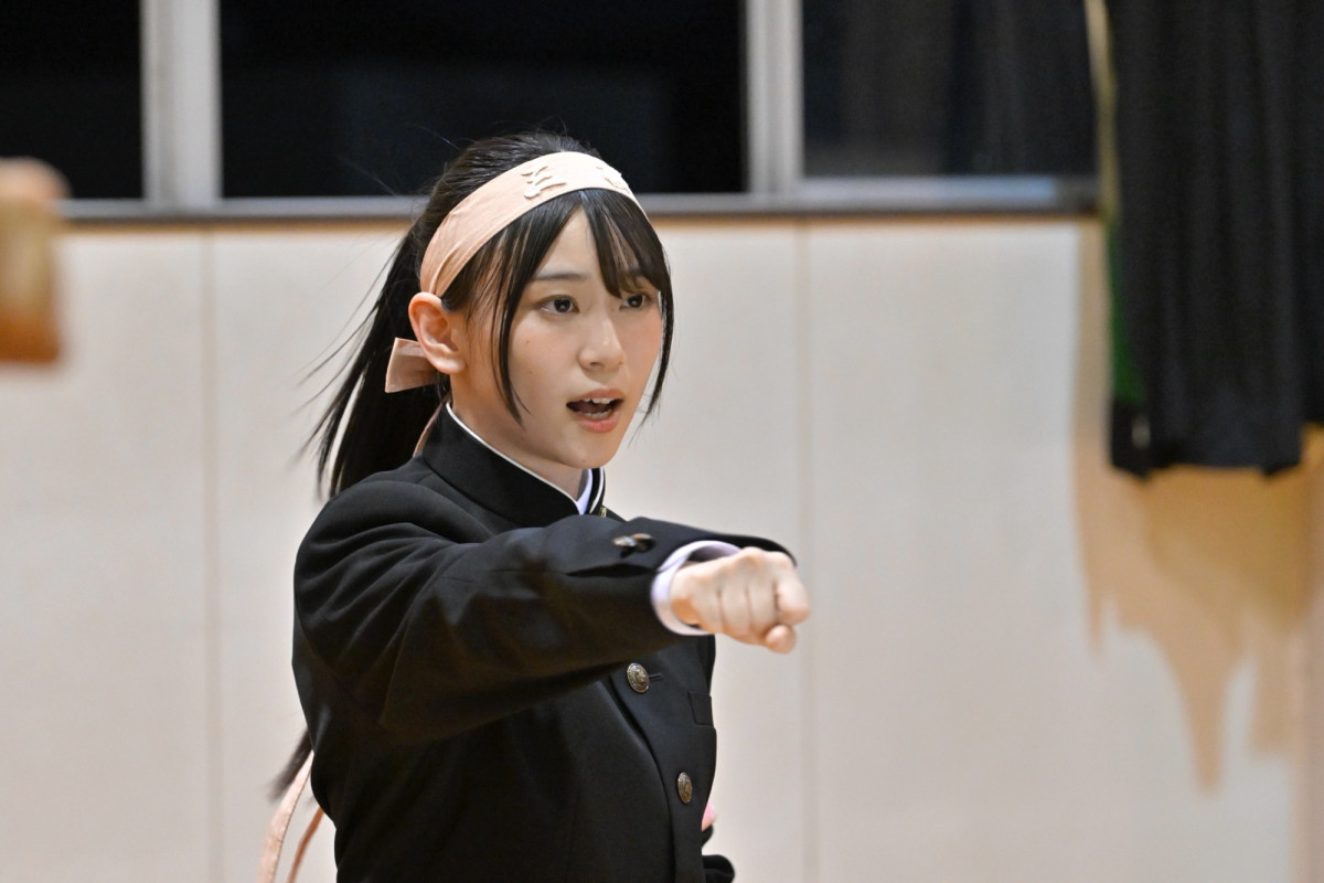 櫻坂46三期生『路地裏ホテル』　撮影中に“プチげんか”勃発　“滑舌”に苦戦したメンバーも