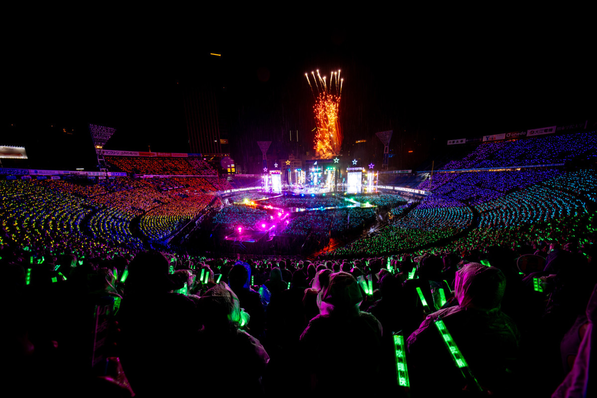 日向坂46「7回目のひな誕祭」　17thシングルフォーメーション＆パフォーマンスをサプライズ披露　ファン驚き