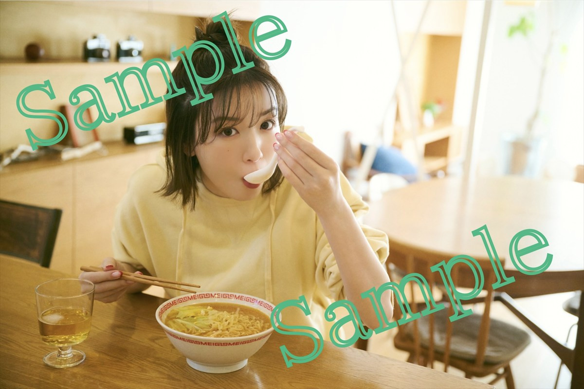 永野芽郁、フォトブック＆スタイルブック『MAGNOLIE』購入者特典フォトカードビジュアル一挙解禁