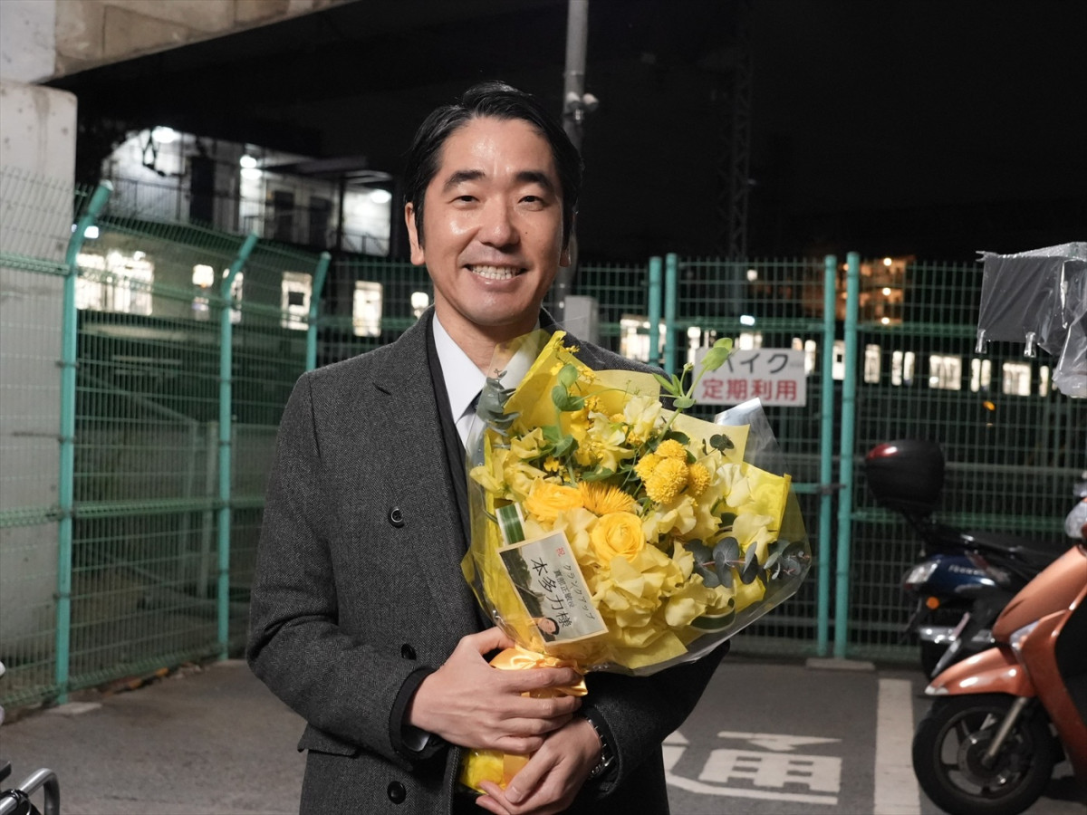 『東京P.D.』福士蒼汰がクランクアップ「自分の中ですごくチャレンジングな経験でした」　4.7最終回