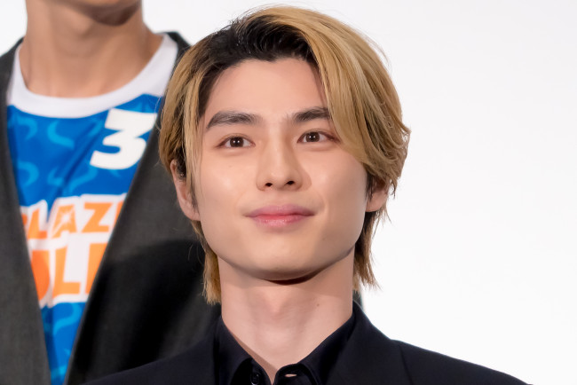 日曜劇場『ＧＩＦＴ』スペシャル舞台挨拶に登壇した本田響矢