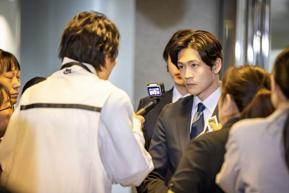 『銀河の一票』第6話 “茉莉”黒木華、暴露系YouTuberと協力し“あかり”野呂佳代の知名度アップを試みる