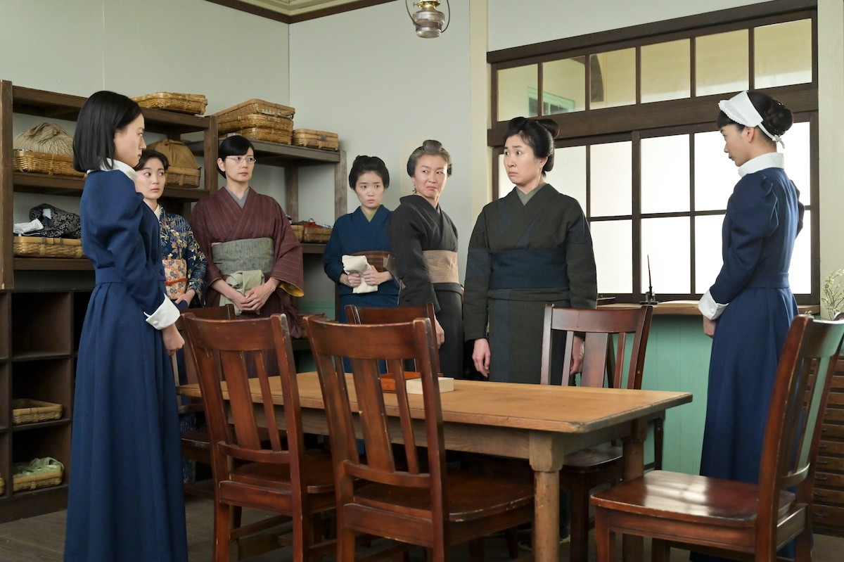 明日の『風、薫る』“りん”見上愛と“直美”上坂樹里、敏腕看病婦の家庭の事情を知る