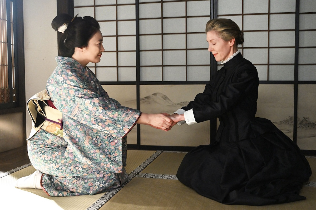 明日の『風、薫る』“りん”見上愛＆“直美”上坂樹里、“捨松”多部未華子から思いがけない事実を知らされる