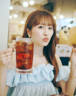 ももクロZ佐々木彩夏初の写真集10.8発売　「一緒にごはんを食べたり旅行をしているような気分になれる」一冊