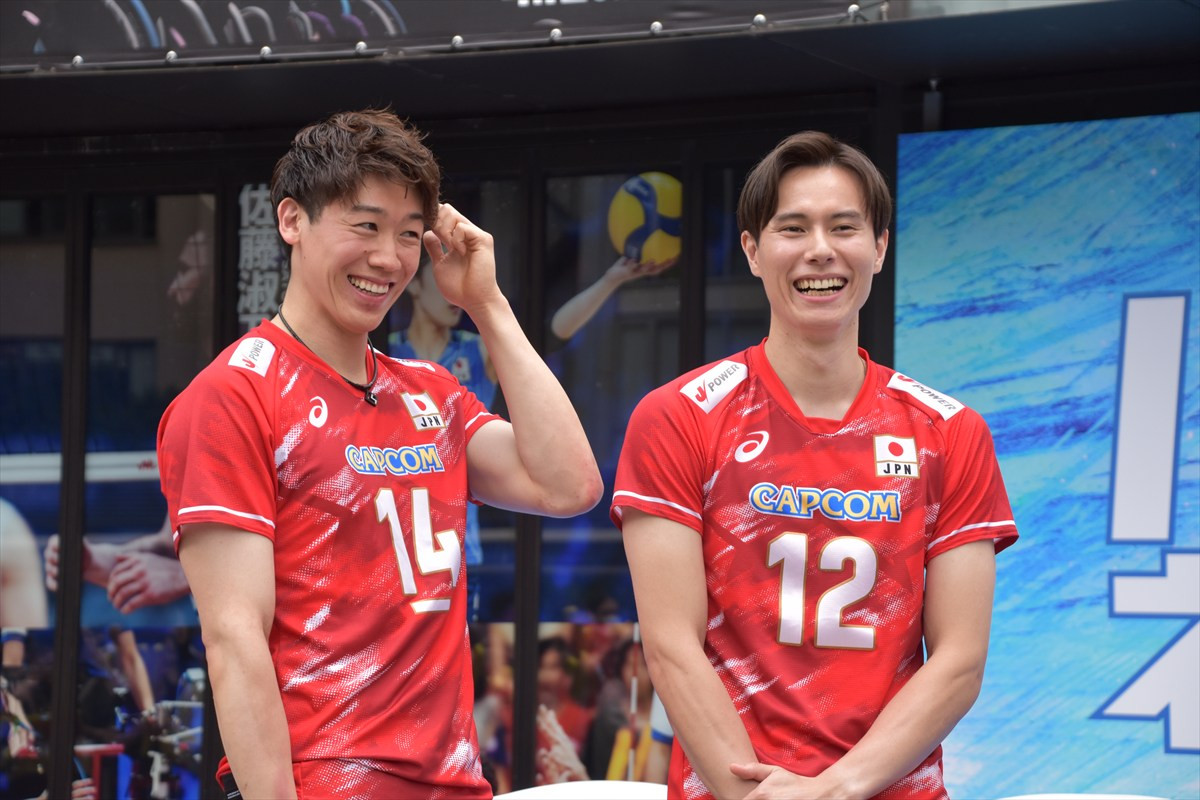 timelesz原嘉孝、石川祐希の強烈スパイクで吹っ飛ぶ！ 「最高の始球式になりました」