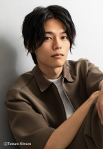 連続テレビ小説『ブラッサム』に出演する日向亘