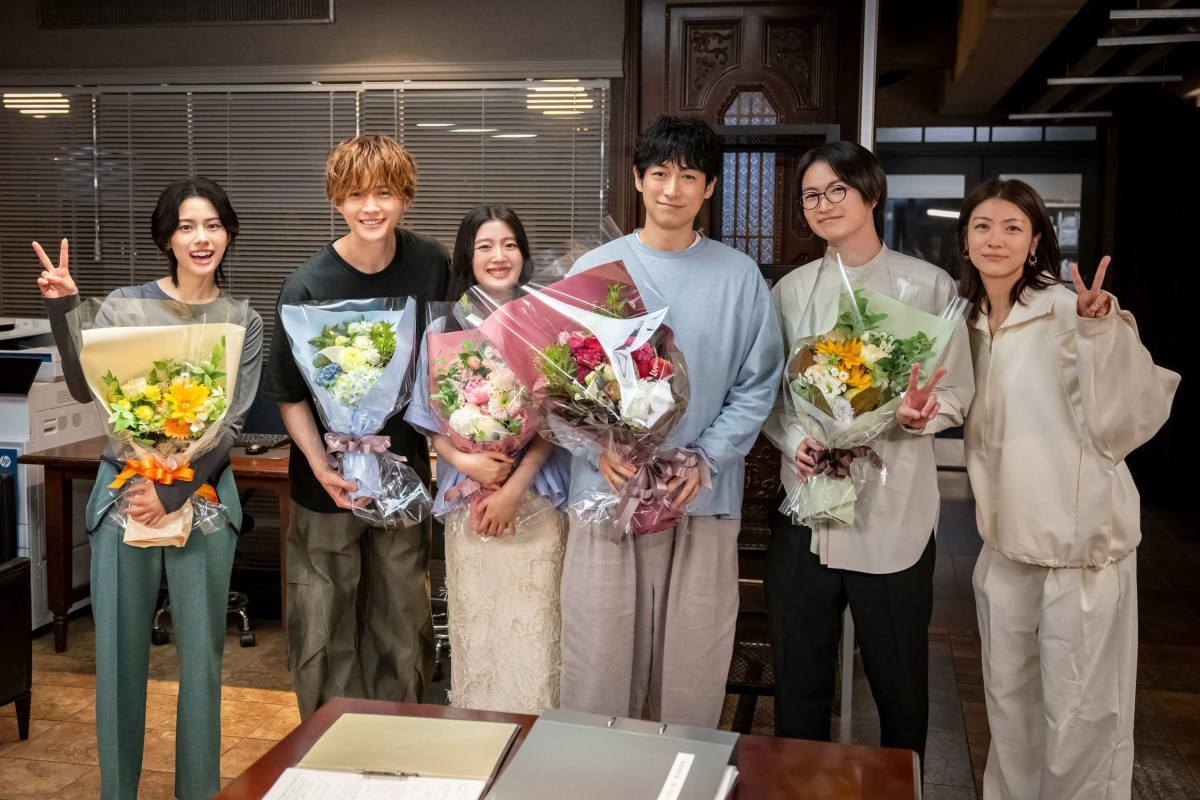 『LOVED ONE』ディーン・フジオカらが笑顔でクランクアップ　山口紗弥加は感涙