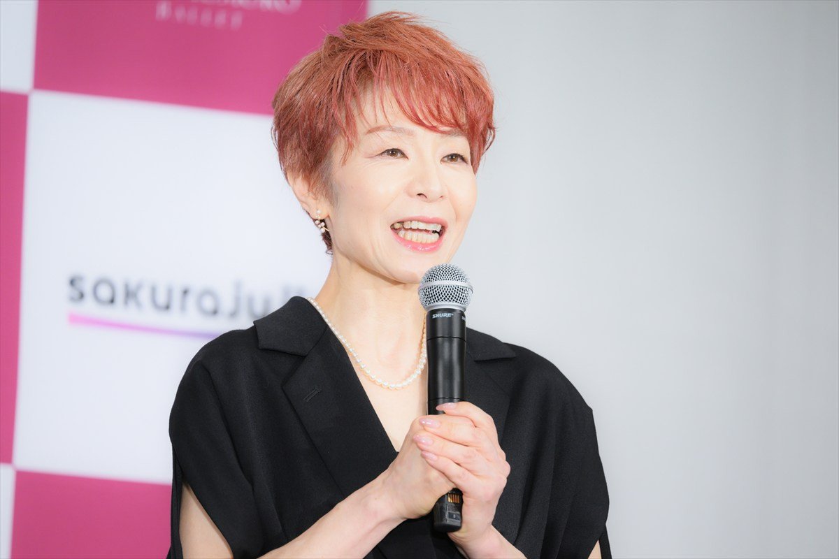 米倉涼子、30年ぶりバレエ挑戦！　谷桃子バレエ団新作でマザーバタフライ役 「必死で頑張っていきたい」意気込み語る